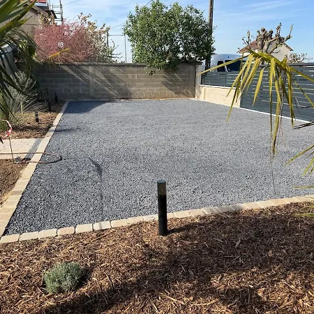 En Champagne - Piscine Intérieur Et - 15 Personnes Frignicourt