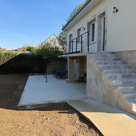 En Champagne - Piscine Intérieur Et - 15 Personnes Frignicourt