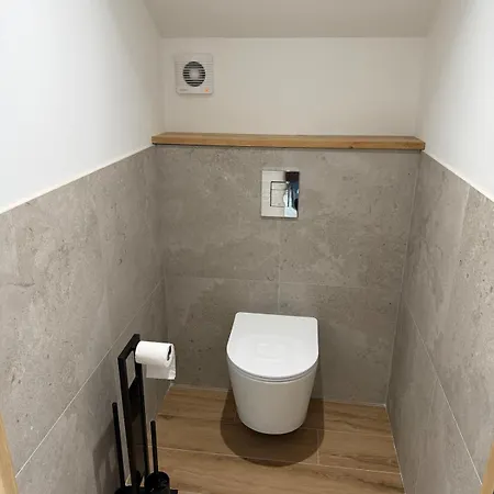 En Champagne - Piscine Intérieur Et - 15 Personnes